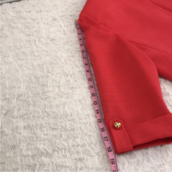 NWT PRESTON & YORK Women’s Coral Blazer Size 16
Beautiful Blazer - Picture 16 of 16